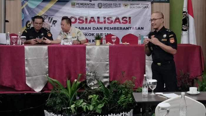 Satuan Polisi Pamong Praja Kabupaten Bekasi Sosialisasikan Peredaran dan Pemberantasan Cukai Rokok Ilegal