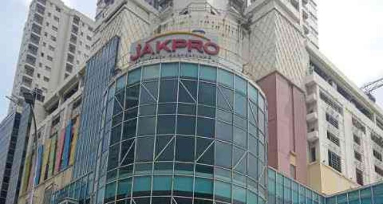 Tampak Plang Nama Kantor PT. Jakpro