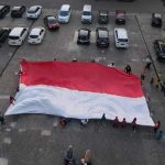 Bendera Merah Putiih Ukuran 7x25 Meter Yang Siap Di Betangkan Para Sispala Jakarta