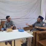 Muhamad Akbar Ketua Partai Bulan Bintang Kota Jakarta Timur (Kiri) Bersama Bawaslu Kota Jakarta Timur