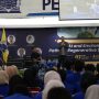 Narasumber : Prof.Dr.ing.Ir. Widodo Brontowiyono, M.Sc. (Guru Besar Fakultas Teknik Lingkungan Universitas Islam Indonesia) dan Eric Julianto (praktisi AI dari Braincore.id) tengah memaparkan materi