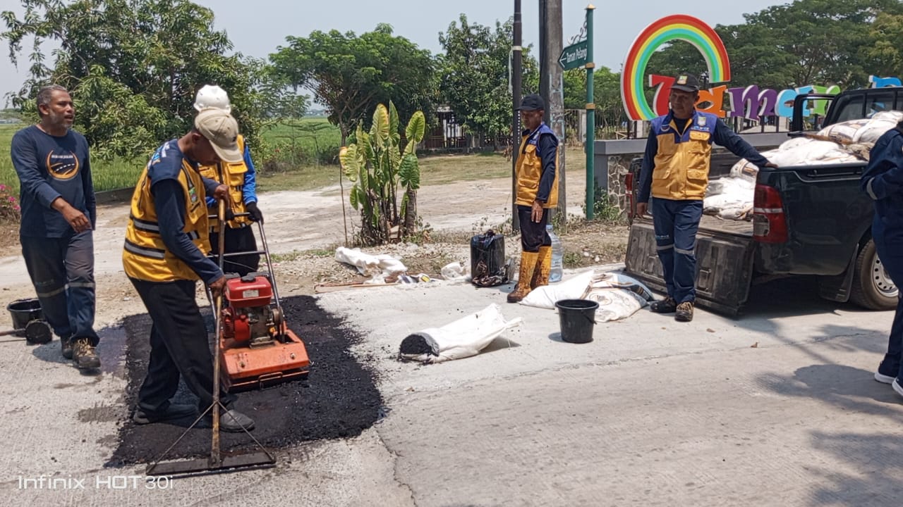 Kepala Dinas DSDABMBK Diduga Kongkalingkong Dengan Kontraktor CV. Bintang Jaya Mandiri