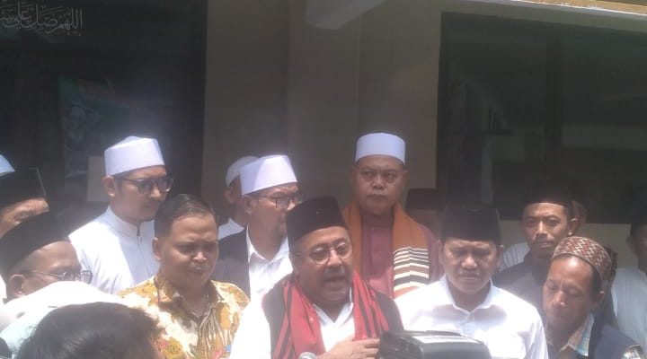 Politisi PDIP Muhamad Thohar (Kanan) Sebelah Cawagub DKI Jakarta Rano Karno