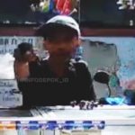 Tangkapan layar Video Viral 2 Pemuda Rampok Warung Klontong Di Depok