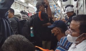 Photo Situasi Gervong KRL Comuter Line Depok - Jakarta Kota Pukul 18.00 wiib (15/10/24)