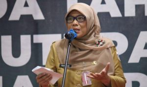 Premi Lasari Kepala Dinas Sosial DKI Jakarta