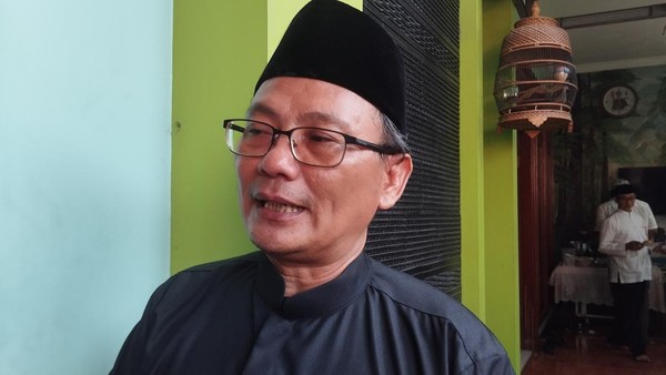 Ketua Umum FBR KH. Lutfi Hakim