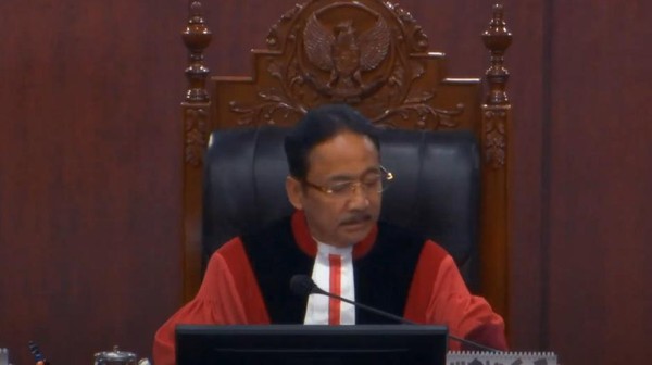 Sidang MK pada Senin (16/10/2024). (Foto: dok. YouTube MK)